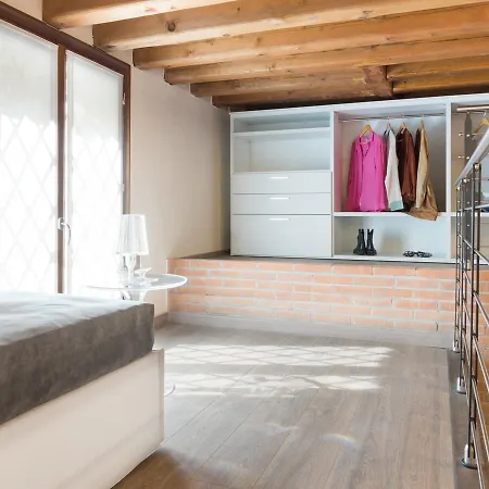 Le Bugne شقة فندقية