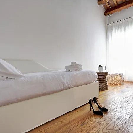 Le Bugne 4* نوالي